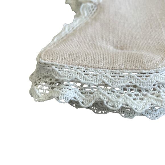 Lillian August Tan Bunny Shaped Placemats 17in Set of 4 Lace Accents NEW - Picture 7 of 10